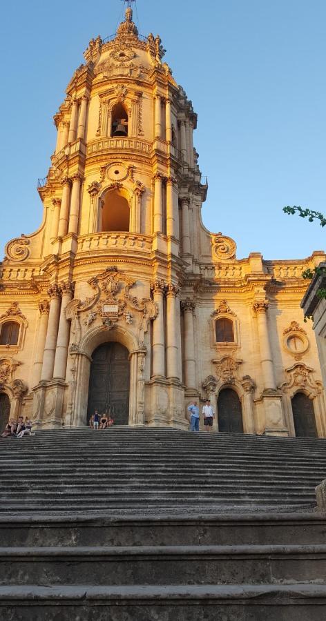 Le Rose Di Modica Villa Exteriör bild